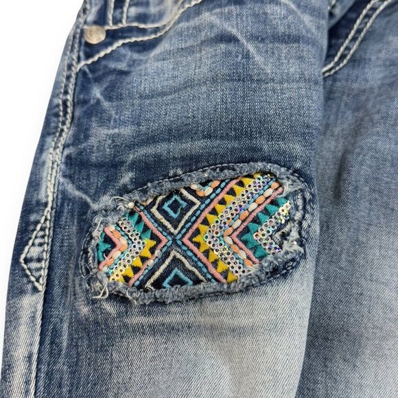 Grace In LA Capri Jeans Womens Sz 26 Blue Embroidered Pockets Distressed Denim - Picture 5 of 13